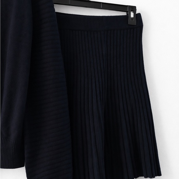 Navy Ribbed Knit Two-Piece Set – Real Photo, Clean Background - Picture 3 of 5